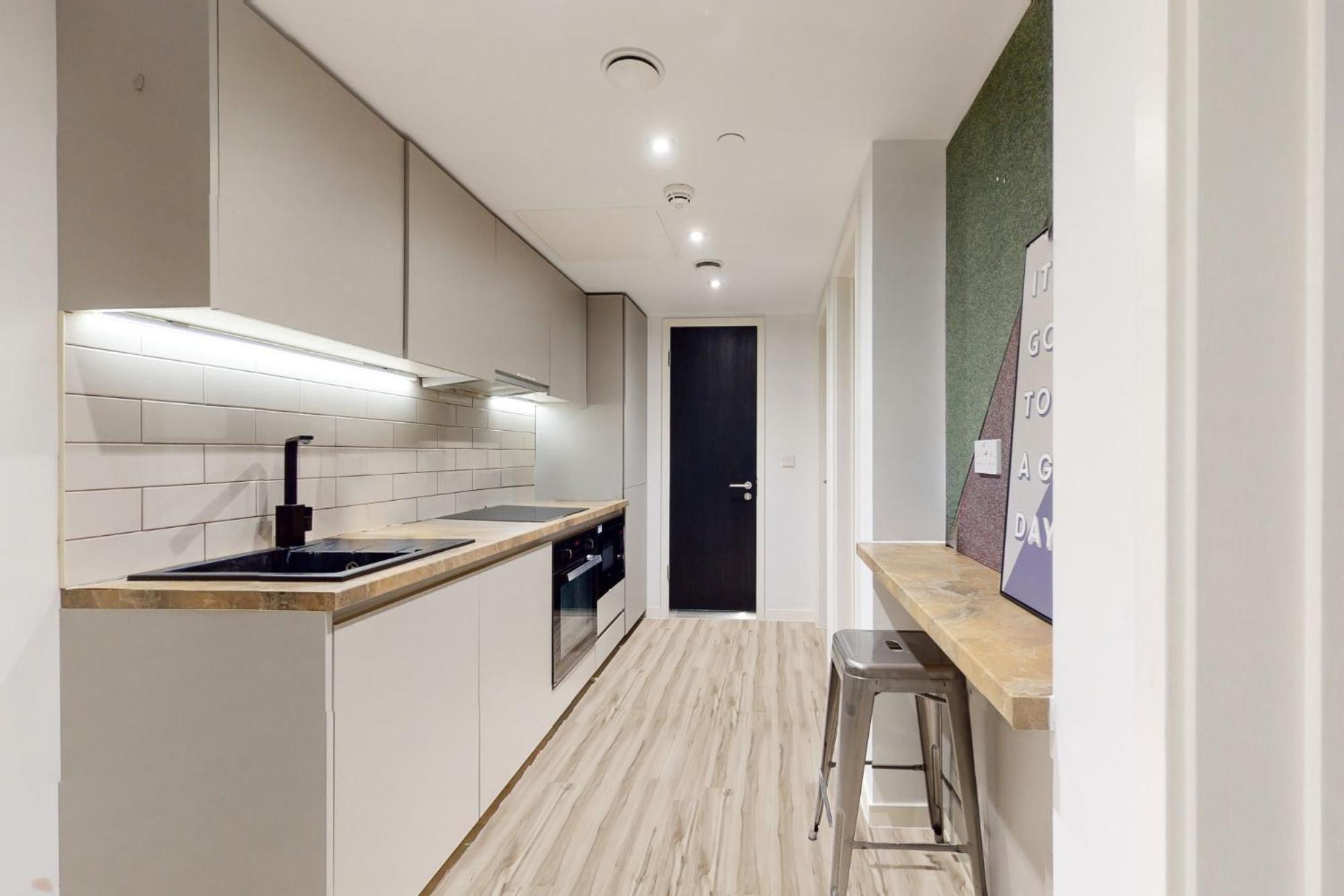 Chapter Ealing: Studio Apartments with Tube Station Access London Exterior photo